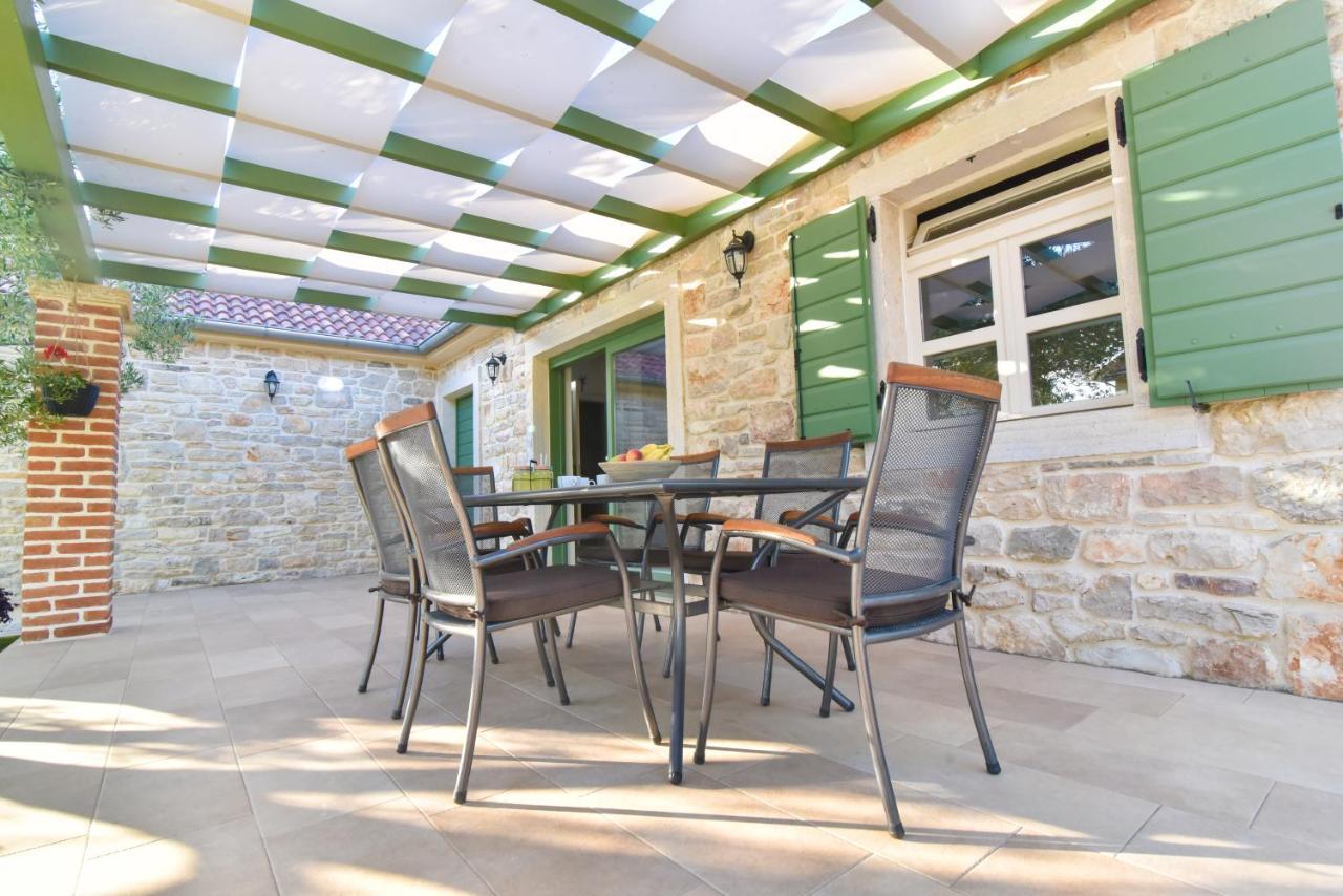 Vacation Home Mate Ceko Sukošan Exterior foto